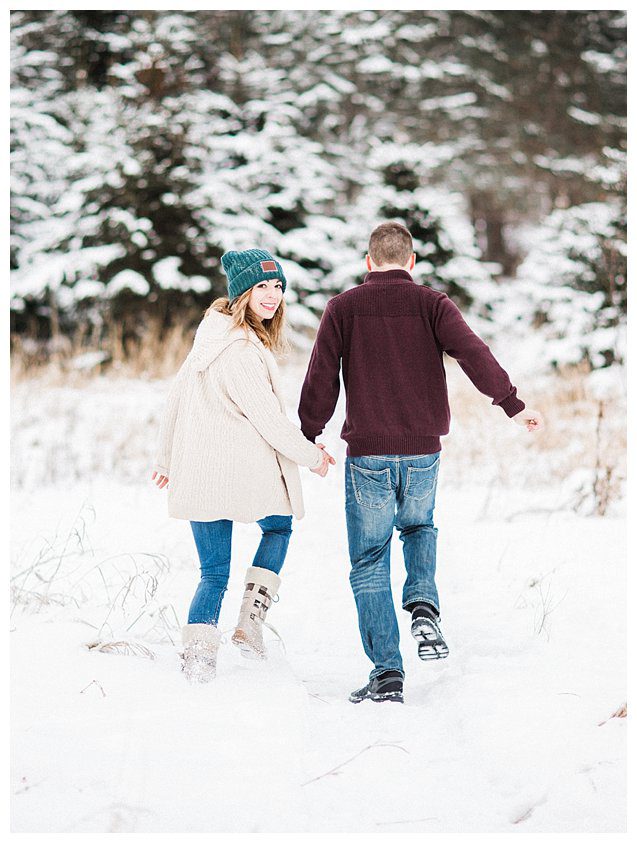 Winter Wisconsin Engagement Photography_9183
